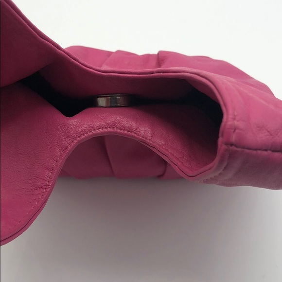 Pink Leather Wristlet/Purse - Picture 6 of 8